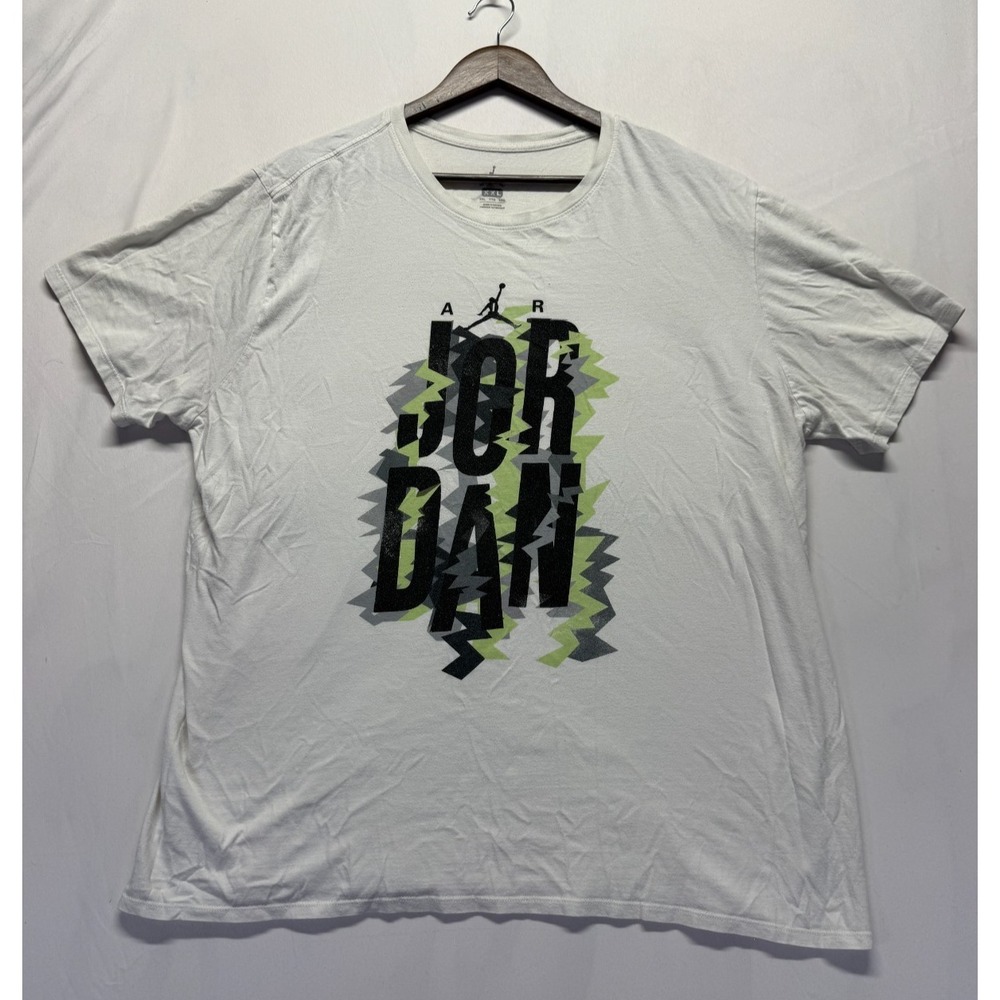 Air Jordan T Shirt Mens 2XL White Graphic Print Jumpman Zig Zag Lightning Logo